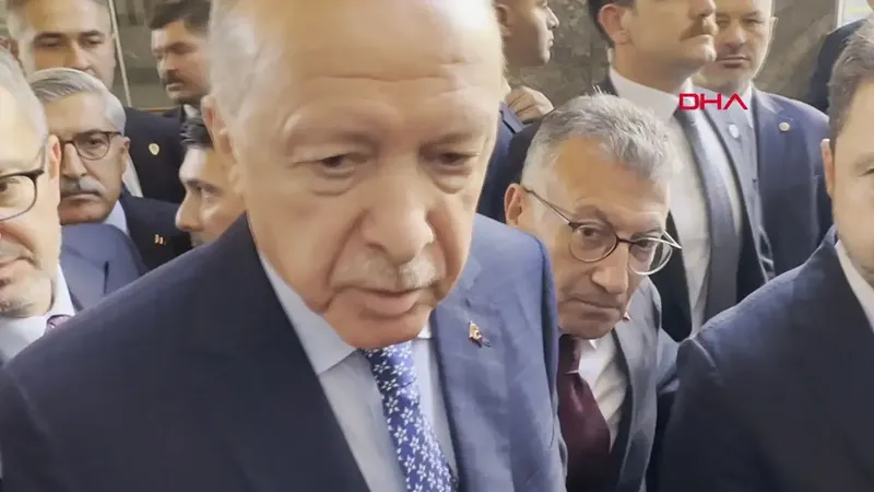 Cumhurbaşkanı Erdoğan'dan Meclis'te Gündem Açıklamaları: Şam Ziyareti, Bahçeli İle Görüşme ve Fon Krizi