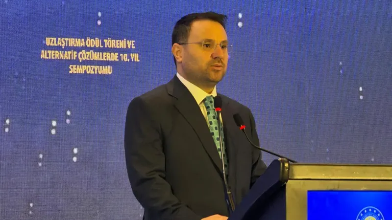 Akın Gürlek Açıkladı: Alternatif Çözüm Yöntemleriyle Davalarda Yüzde 33 Azalma