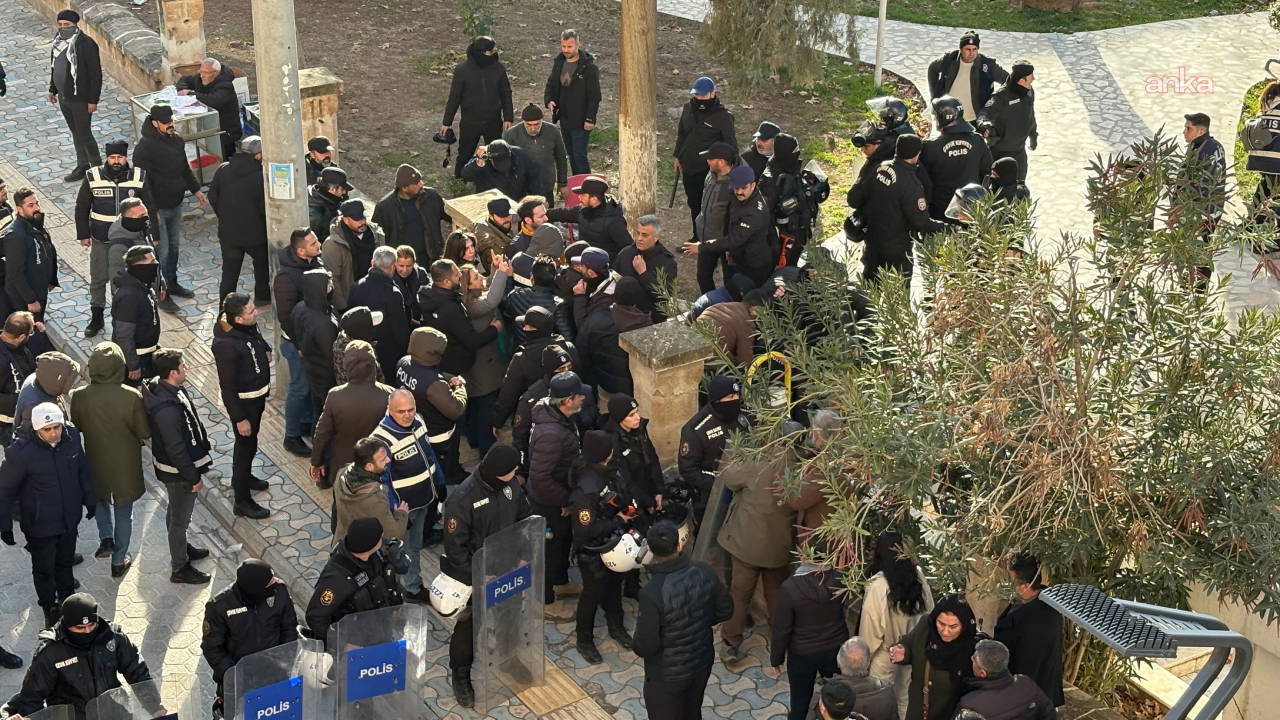 Nusaybin’de DEM Parti yürüyüşüne polis müdahalesi: Çok sayıda gözaltı