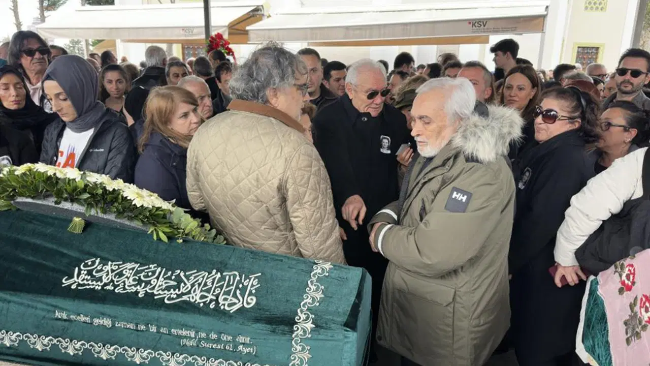 Usta Sanatçı Seha Okuş Son Yolculuğuna Uğurlandı