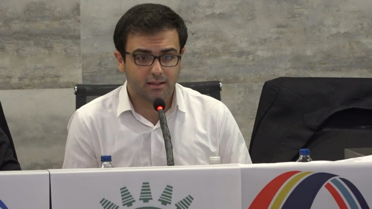 Müzik Dünyasının Yeni Gözdesi: Emir İmseytoğlu Sessiz Ama İddialı Geliyor