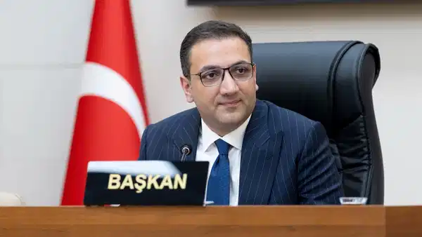 İzmir Soruşturmasında Balçova Belediye Başkanı Onur Yiğit’e Ev Hapsi Kararı