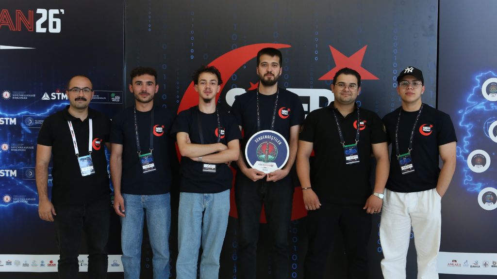 SERDENGEÇTİLER’DEN SİBER VATAN’DA TEKNOLOJİ FIRTINASI: 26 TAKIM ARASINDAN GELEN ŞAMPİYONLUK