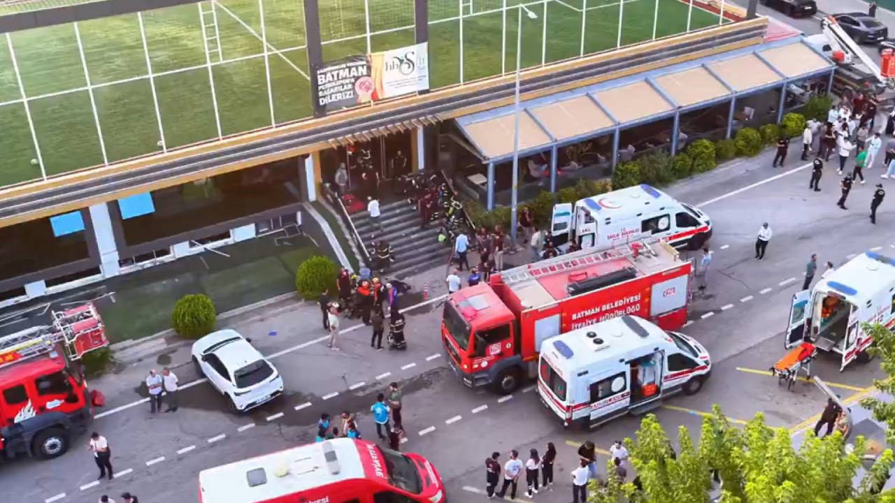 Batman’da Spor Salonunun Saunasındaki Yangın Can Aldı: 3 Ölü, 9 Yaralı