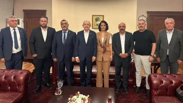 Kılıçdaroğlu, Alevi örgütlerinin temsilcileriyle görüştü: Talepler Meclis gündemine taşınacak