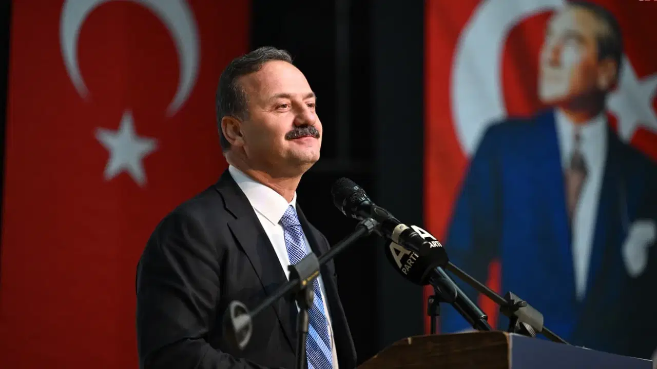 Yavuz Ağıralioğlu’ndan Kamuda Akraba Kayırmacılığına Tepki