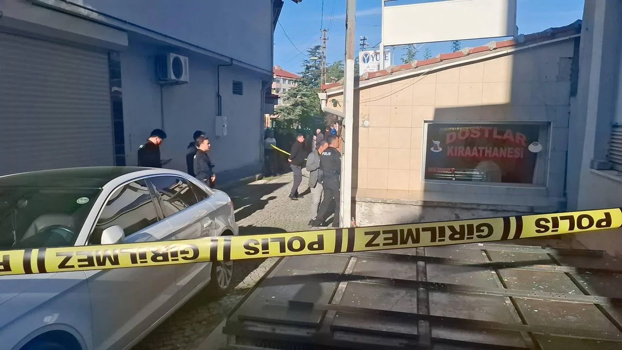 Kahvehaneye Tüfekle Saldırı: 1 Ölü, 1 Yaralı